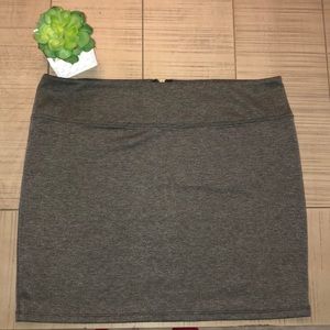 🟣Gray Xhilaration Skirt Size XL 🟣